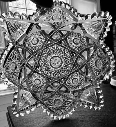 Antique American Brilliant Period 16-Sided Bowl Designed w/Hobstars, Fan Cuts and Saw Tooth Rim