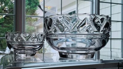 Tiffany & Co. “Hearts” Matching Bowl Set (8” + 5”); Made in Germany; MINT Condition